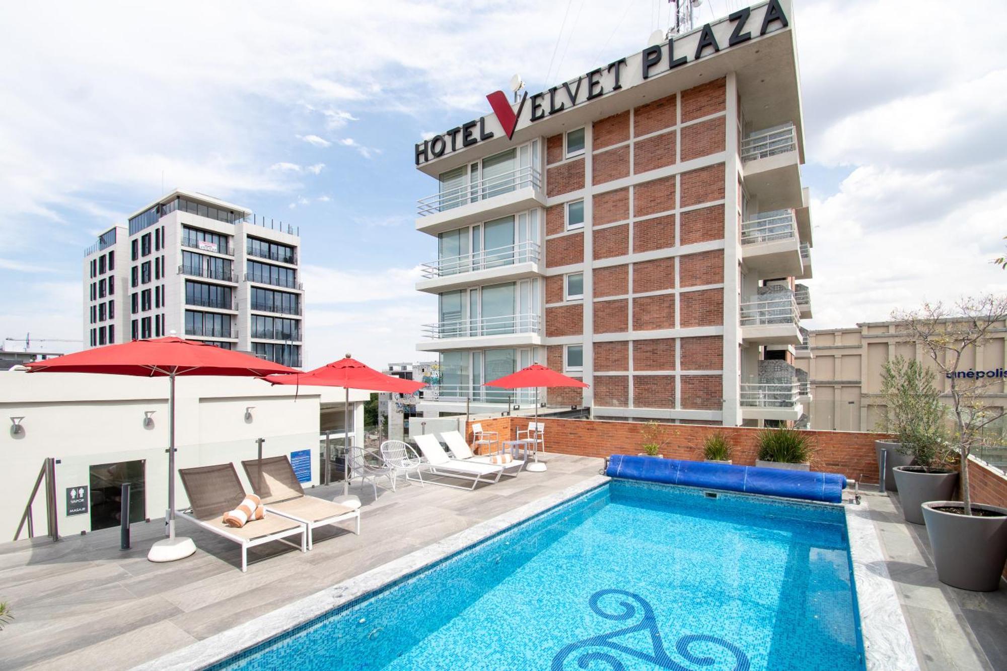 Hotel Velvet Plaza Guadalajara Kültér fotó