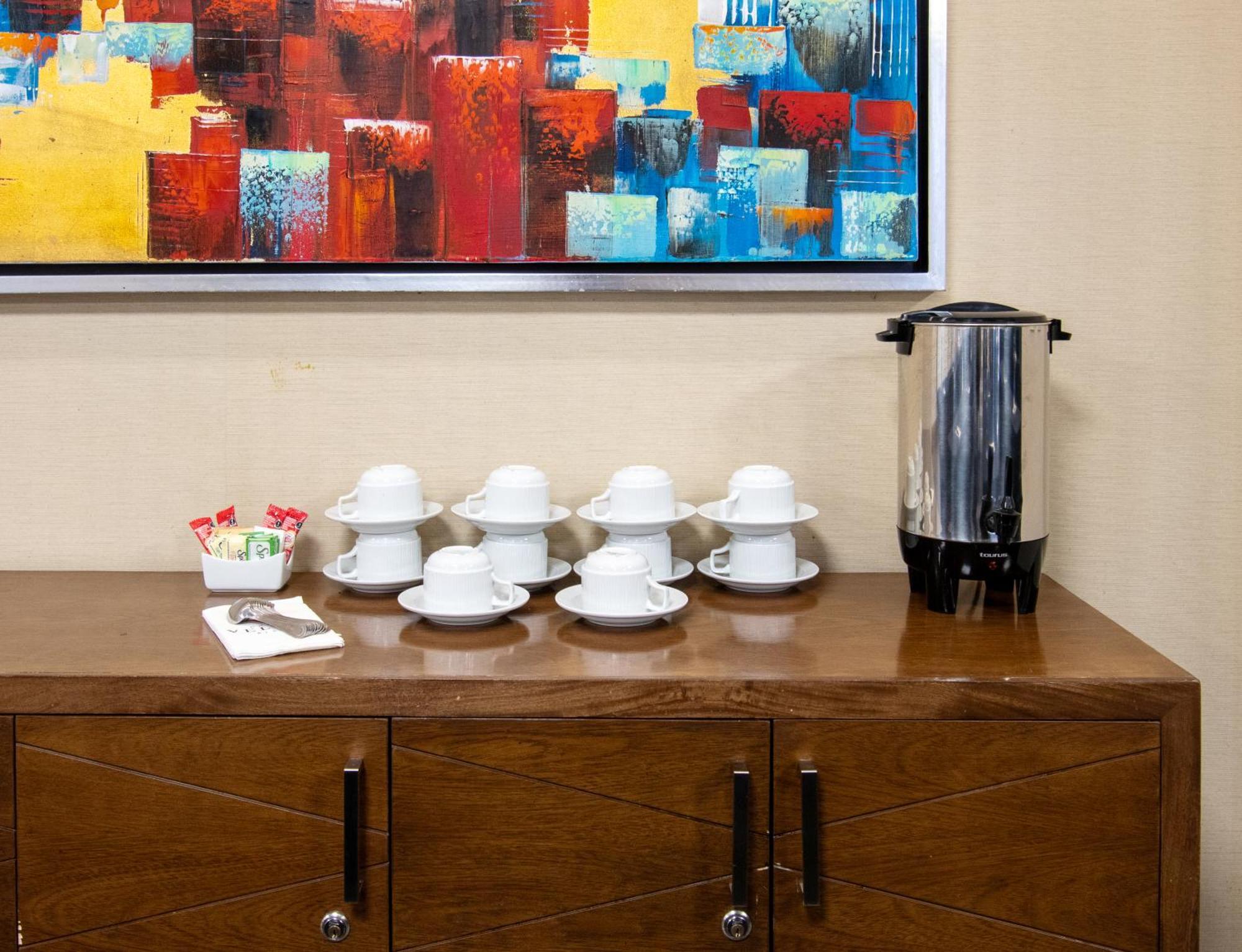 Hotel Velvet Plaza Guadalajara Kültér fotó
